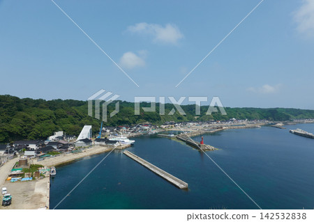 Tobishima Island, Katsuura Port, the Tobishima ferry and the red lighthouse Tobishima Island, Katsuura Port, the Tobishima ferry and the red lighthouse 142532838