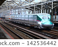 E5 Tohoku Shinkansen Hayabusa 142536442