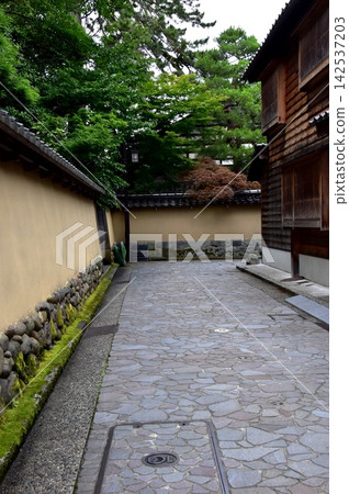 Streetscape around the Nagamachi Samurai District in Kanazawa City Streetscape around the Nagamachi Samurai District in Kanazawa City 142537203