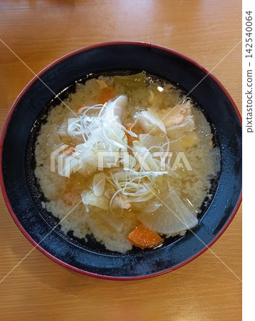 壽司店的魚骨湯 壽司店的魚骨湯 142540064