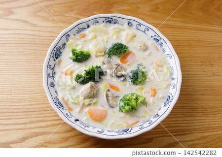 蛤蜊濃湯 蛤蜊濃湯 142542282