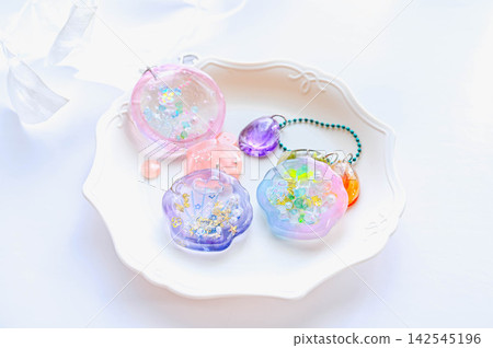 Colorful resin accessories and handmade charms Colorful resin accessories and handmade charms 142545196