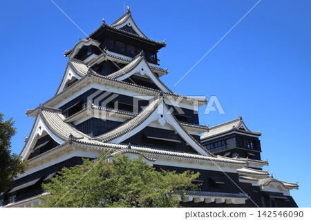 熊本城主塔在2026年地震後的景象 熊本城主塔在2026年地震後的景象 142546090