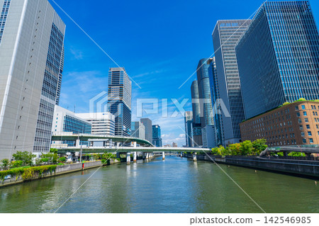 大阪府大阪市:堂島川及中之島建築群、堂島建築群 大阪府大阪市:堂島川及中之島建築群、堂島建築群 142546985