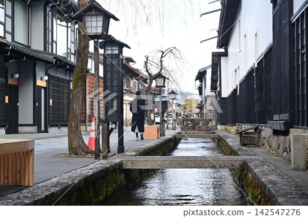 The scenery of the old townscape and flowing irrigation canals of Hida Takayama The scenery of the old townscape and flowing irrigation canals of Hida Takayama 142547276