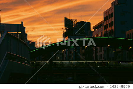 Sunset and Yanagibashi Bridge Sunset and Yanagibashi Bridge 142549969