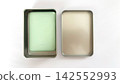 Store a swollen mobile battery in a metal can. 142552993