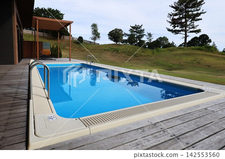 A private pool located in a luxury glamping villa. A private pool located in a luxury glamping villa. 142553560