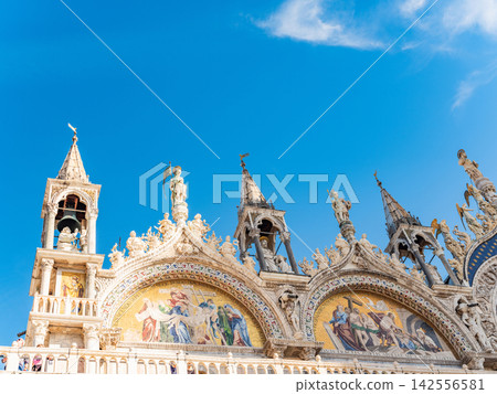 Landscape with Rialto Bridge and gondola Grand Canal in Venice, Italy, Europe. Landscape with Rialto Bridge and gondola Grand Canal in Venice, Italy, Europe. 142556581