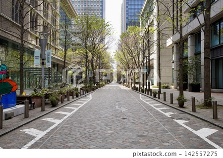 Marunouchi during the COVID-19 pandemic, completely deserted Marunouchi during the COVID-19 pandemic, completely deserted 142557275