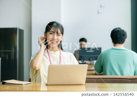 Young lady, business woman, office casual Young lady, business woman, office casual 142558540