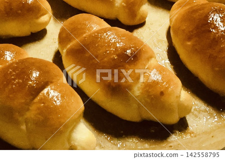 Oven baked bread Oven baked bread 142558795