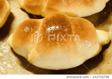 Oven baked bread Oven baked bread 142558796