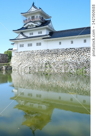 港口設施防波堤及白色石材海堤建設 港口設施防波堤及白色石材海堤建設 142560688