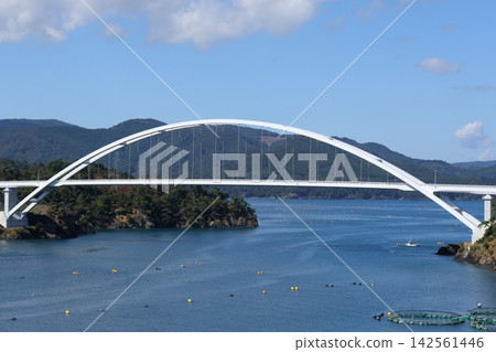 A panoramic view of the Dejima Bridge from Dejima (Onagawa Town, Miyagi Prefecture) A panoramic view of the Dejima Bridge from Dejima (Onagawa Town, Miyagi Prefecture) 142561446