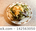 A salad 142563050