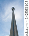 CN Tower 142563108