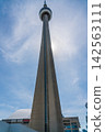 CN Tower 142563111