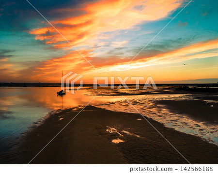 Crimson Sunrise Crimson Sunrise 142566188
