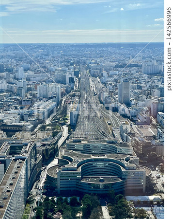 Panoramic view of Paris from the top of Tour Montparnasse with La Defense business district and urban cityscape Panoramic view of Paris from the top of Tour Montparnasse with La Defense business district and urban cityscape 142566996