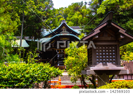 Okazaki Shrine, a shrine dedicated to a couple of fertility gods: blessings for conception, safe childbirth, matchmaking, and protection from evil. Okazaki Shrine, a shrine dedicated to a couple of fertility gods: blessings for conception, safe childbirth, matchmaking, and protection from evil. 142569103