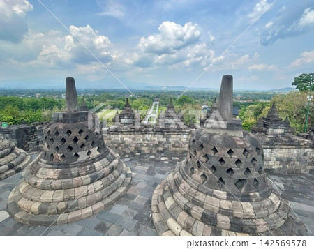 Borobudur Temple, a World Heritage Site in Yogyakarta, Indonesia, is a perfect spot for Instagram photos. Borobudur Temple, a World Heritage Site in Yogyakarta, Indonesia, is a perfect spot for Instagram photos. 142569578