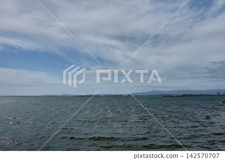 Panoramic view of the calm waters of the Ria de Arosa from the town of Cambados in Galicia Panoramic view of the calm waters of the Ria de Arosa from the town of Cambados in Galicia 142570707