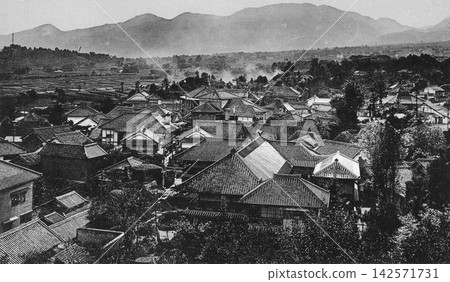 Old photograph, 1926-1933, panorama of Kannawa Onsen, Beppu City, Oita Prefecture. Old photograph, 1926-1933, panorama of Kannawa Onsen, Beppu City, Oita Prefecture. 142571731
