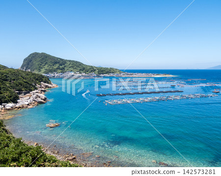 [Kashiwajima] The crystal-clear emerald green sea of summer 142573281