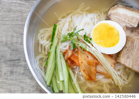 涼麵 涼麵 142580446