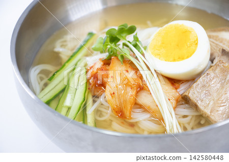 Cold noodle Cold noodle 142580448
