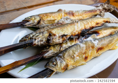 木炭烤香魚 木炭烤香魚 142581594