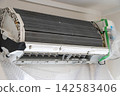 Air conditioner cleaning 142583406
