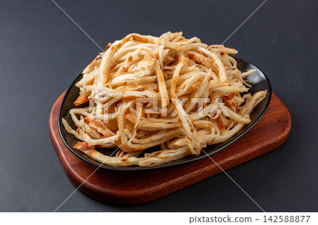 shredded Chinese Flatbread Strips, Traditional Chao Bing Ingredients shredded Chinese Flatbread Strips, Traditional Chao Bing Ingredients 142588877