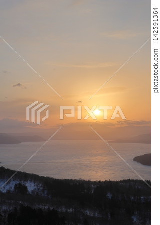北海道Bihoro通行證在冬天 北海道Bihoro通行證在冬天 142591364