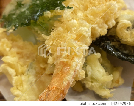 Food Food 142592986