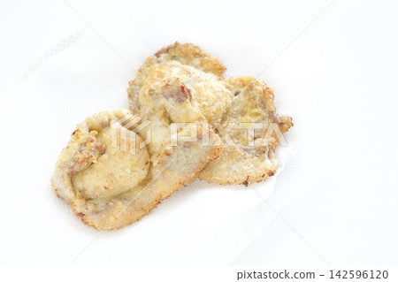 豬肉皮塔 142596120