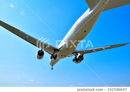 飛機、飛行、藍天 飛機、飛行、藍天 142596647