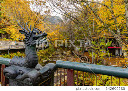 Autumn foliage scenery in Iwaizumi Town, Iwate Prefecture 142600280