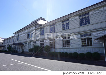 Former Senkyo Elementary School Building: Maniwa City, Okayama Prefecture (formerly Kuze, Maniwa District) Former Senkyo Elementary School Building: Maniwa City, Okayama Prefecture (formerly Kuze, Maniwa District) 142601279