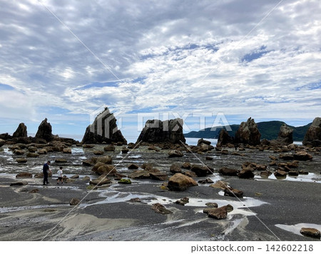 橋桂岩：奇特的岩層與海岸線 142602218