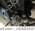 Differential oil change 142602410