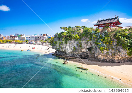 Scenery of Naminoue Shrine Beach Scenery of Naminoue Shrine Beach 142604915
