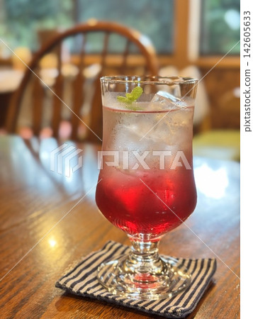 Vibrant pink red shiso juice 142605633