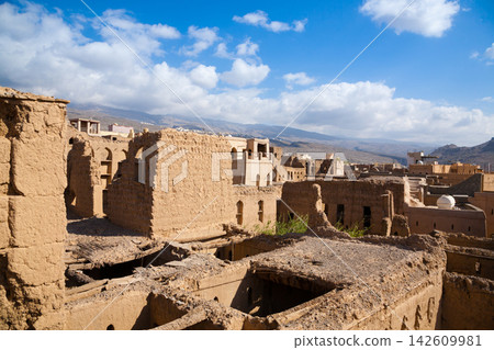Traditional mountain village and terraced houses of Misfah Al Abriyyin, Oman Traditional mountain village and terraced houses of Misfah Al Abriyyin, Oman 142609981