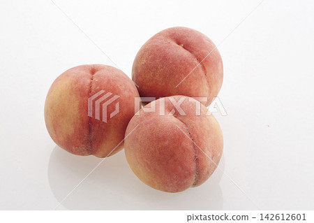 桃 桃 142612601