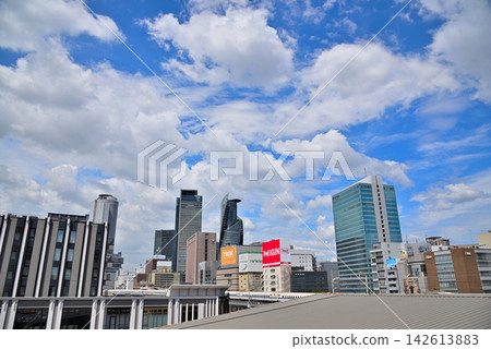 愛知縣：名古屋城市景觀－名古屋站和東海道新幹線週邊的高層建築 142613883
