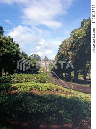 World Heritage Site Borobudur Ruins World Heritage Site Borobudur Ruins 142615713