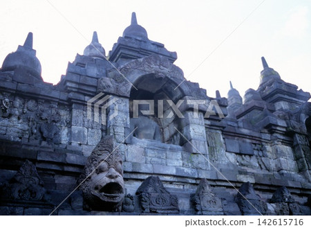 World Heritage Site Borobudur Ruins World Heritage Site Borobudur Ruins 142615716
