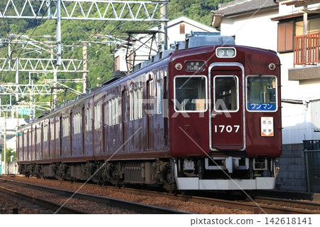 [Nose Railway] 1700 series ~Legend 1707~ (Myoken Line: Kinunobashi to Kawanishi-Noseguchi) 142618141